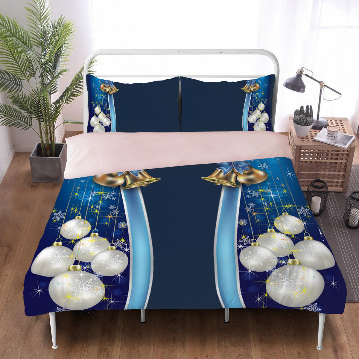 Royal Christmas Bedding