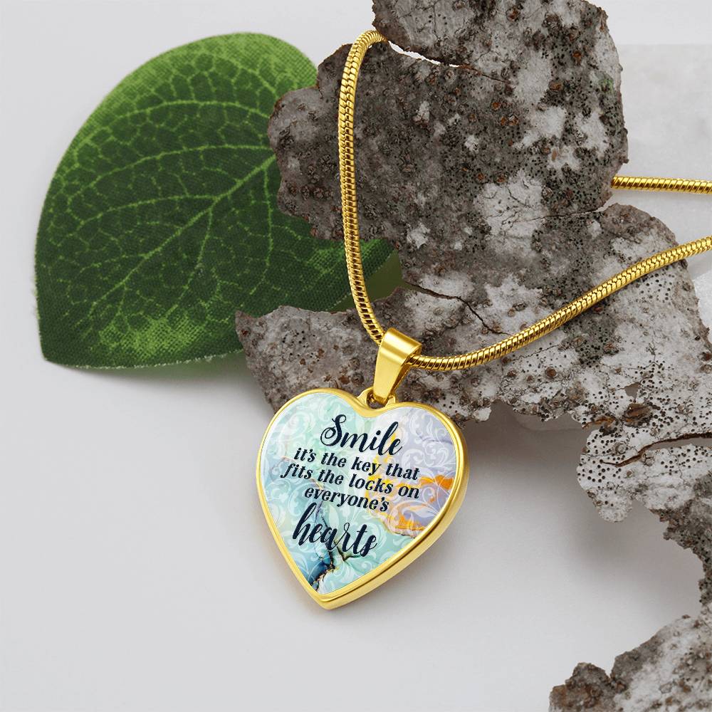 Luxury Heart pendant Necklace Smile it's the Key that fits the locks on everyone's Hearts.